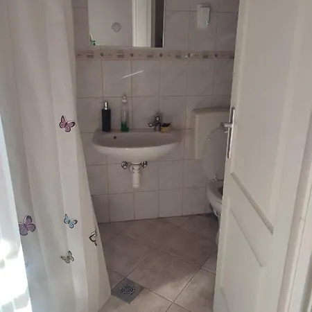 Apartment Apartman Jakuzzival Balatonfuzfo